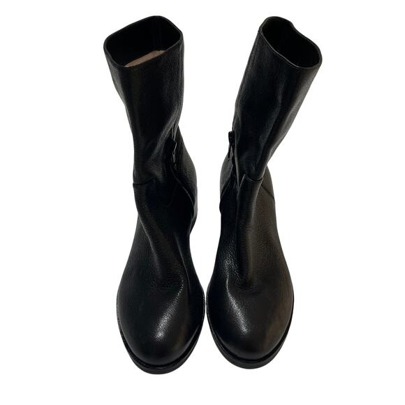 7-93 MICHAEL KORS Collection Pierce Ankle Boot Tumbled Leather Black Size 6M - Picture 1 of 8